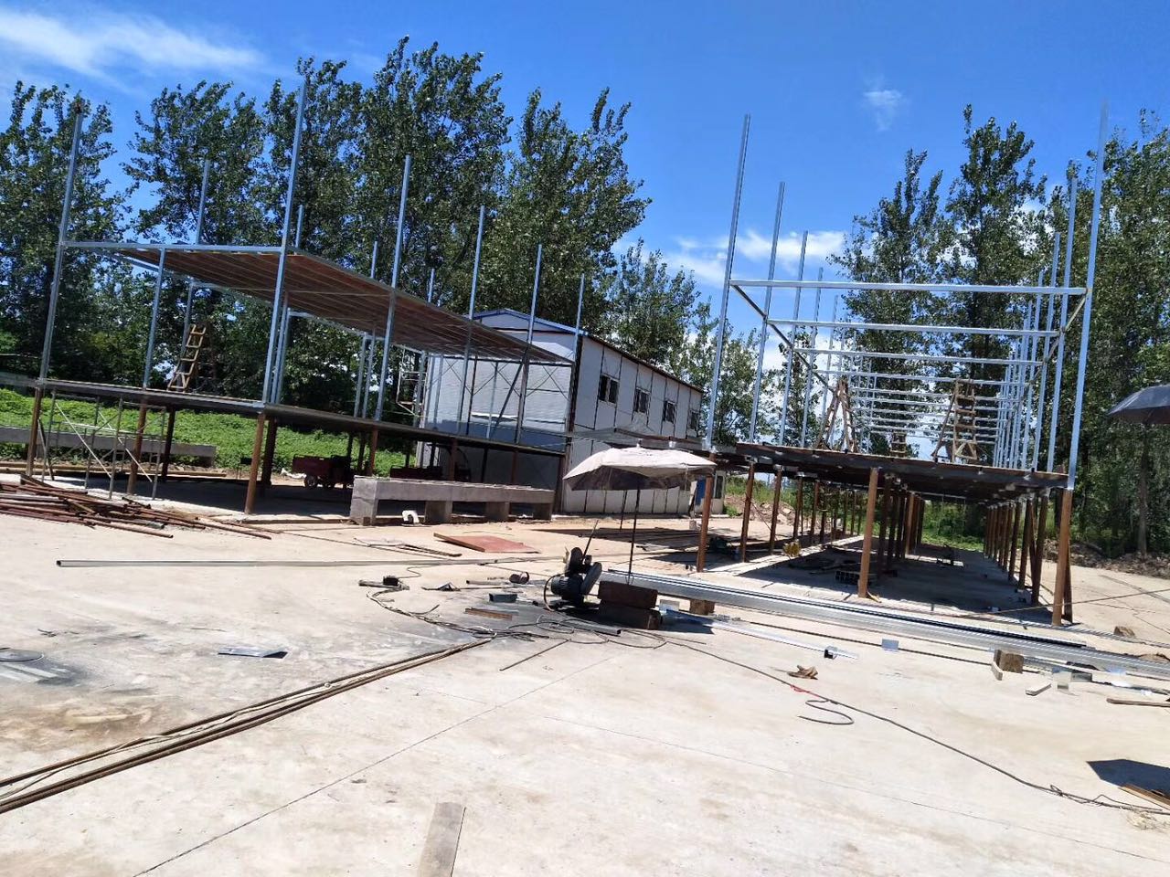 103342298.jpg 103342298.jpg